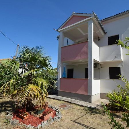 Apartments Petrovic Малинска Екстериор снимка